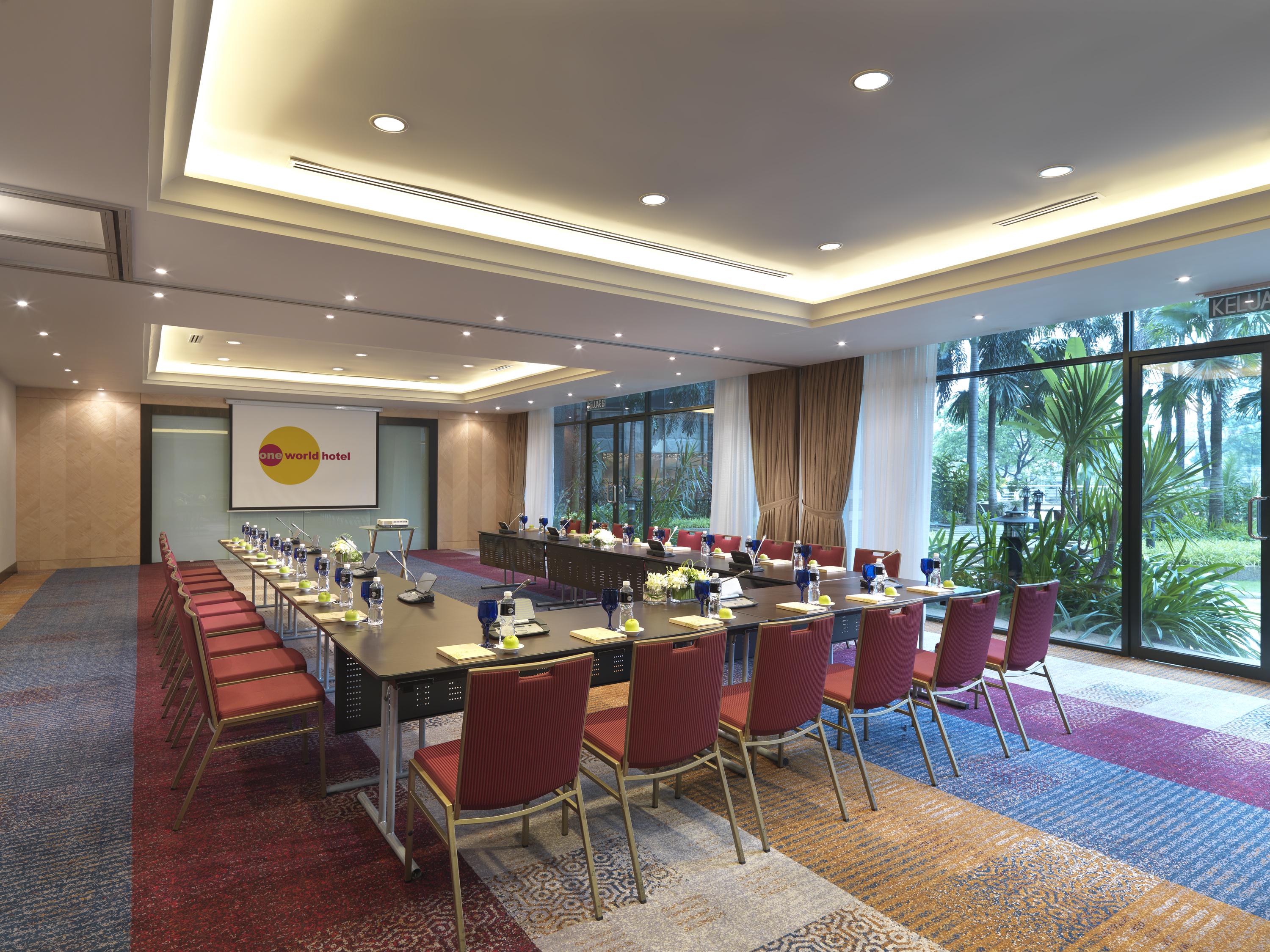 One World Hotel Petaling Jaya Exterior foto Meeting room at the hotel